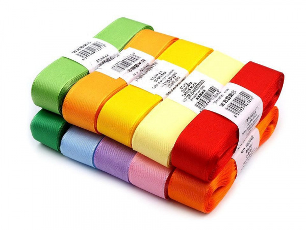 Stuha taftová šíře 25 mm