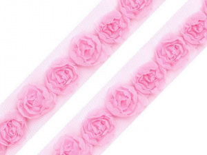 Prýmek na tylu šíře 20 mm s růžemi