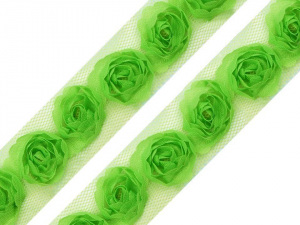 Prýmek na tylu šíře 20 mm s růžemi