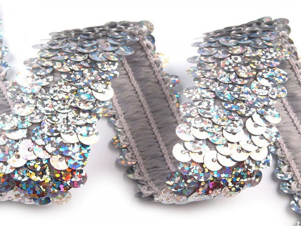 Flitrový prýmek šíře 30 mm hologram