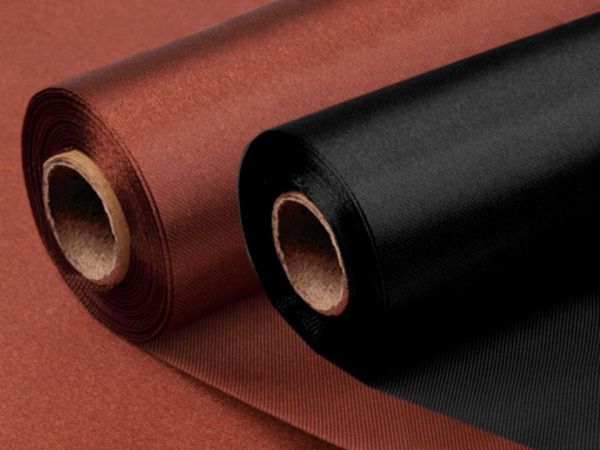 Satén jednostranný / stuha šíře 15 cm