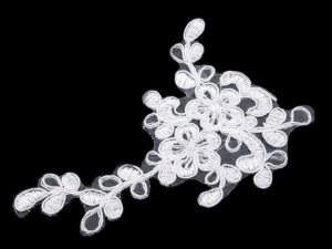 Monofilová aplikace / vsadka 8,5x12 cm s výšivkou