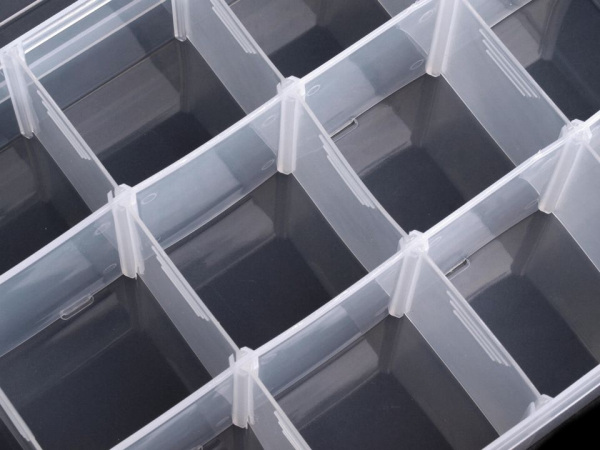 Plastový box / zásobník 16x27,5x5,5 cm