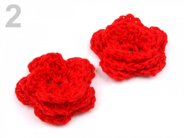 Háčkovaná květina Ø30-40 mm