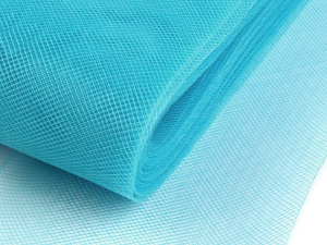 Modistická krinolína na výrobu dekorací, fascinátorů a vyztužení šatů šíře 8 cm