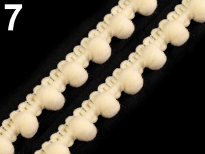 Prýmek šíře 12 mm s bambulkami Ø10 mm