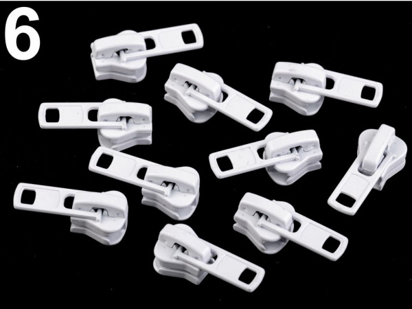 Jezdec ke kostěným zipům No 8