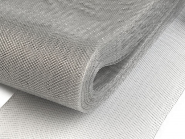 Modistická krinolína na výrobu dekorací, fascinátorů a vyztužení šatů šíře 8 cm