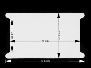 Papírová karta 12,5x22,5 cm s výřezem