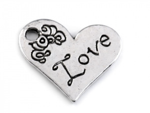 Přívěsek malé srdce