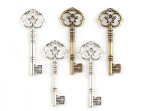 Přívěsek klíč 31x82 mm