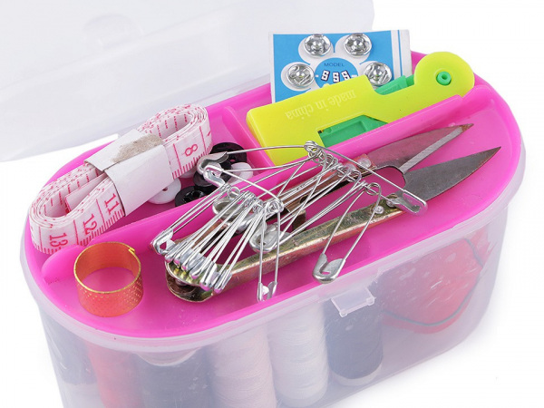 Sada na šití v boxu s jehelníčkem - velká