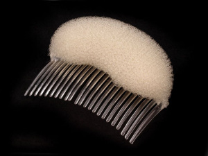 Drátěnka do drdolů s hřebenem