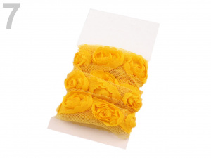 Prýmek na tylu šíře 20 mm s růžemi