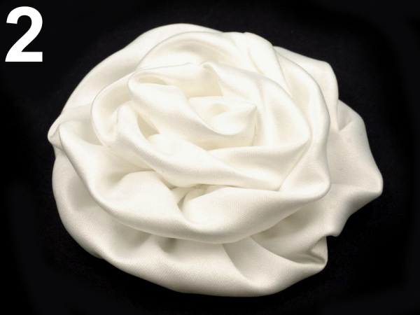 Saténová růže Ø70 mm