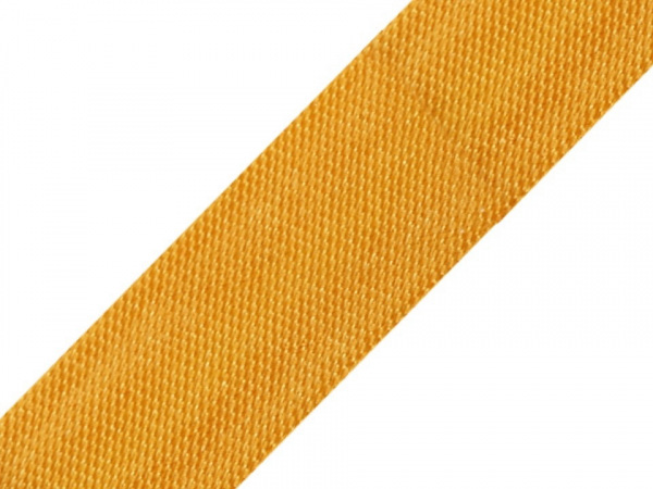 Šikmý proužek saténový šíře 15 mm zažehlený