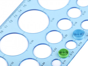 Plastová šablona kruhy