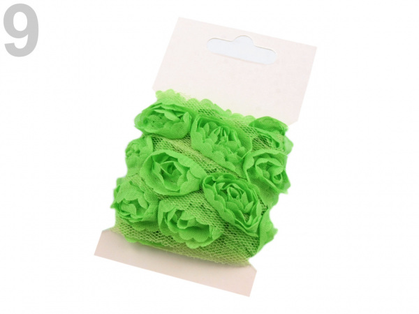 Prýmek na tylu šíře 20 mm s růžemi