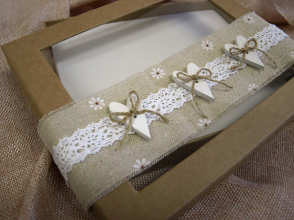 Bavlněná stuha šíře 60 mm jahody, listy