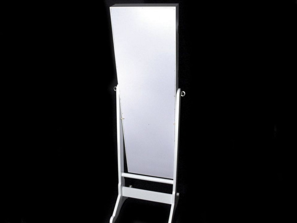 Skříňka na šperky se zrcadlem