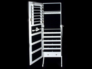 Skříňka na šperky se zrcadlem