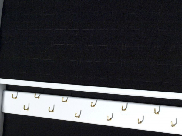 Skříňka na šperky se zrcadlem