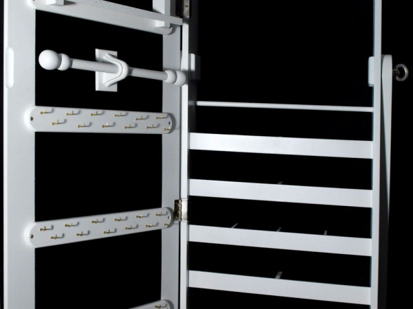 Skříňka na šperky se zrcadlem