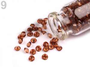 Broušené kamínky SS16 pro výrobu štrasu / svatebních stolů