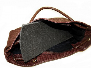 Síťová pěna / výztuha na kabelky šíře 100 cm