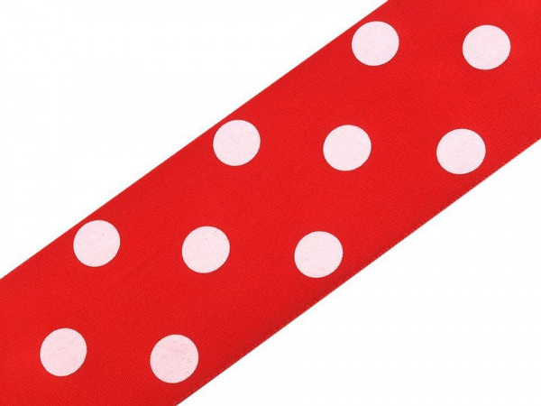 Saténová stuha s puntíky šíře 51 mm