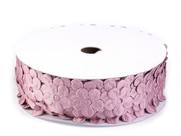 Saténový prýmek šíře 22 mm květy