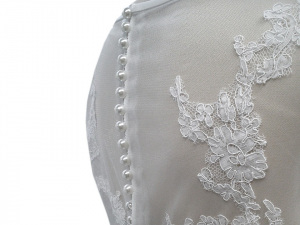 Perla k našití / knoflík Ø8 mm