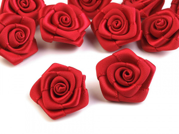 Saténová růže Ø20 mm