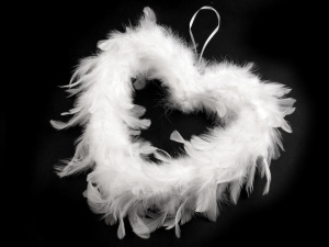 Dekorace srdce z peří