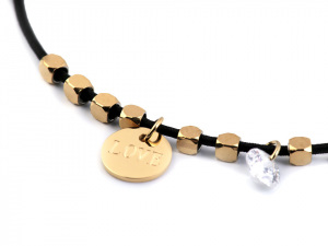 Pružný náramek s ozdobami z nerezové oceli