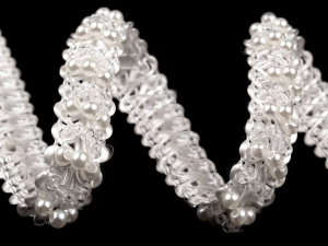 Prýmek šíře 10 mm s perlami