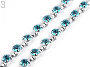 Štrasová metráž šíře 2,9 mm