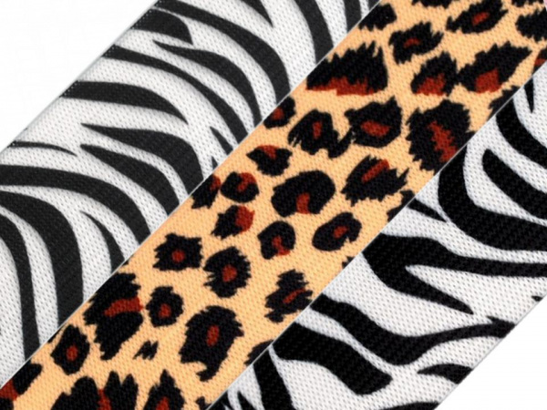 Pruženka šíře 27 mm zvířecí, káro