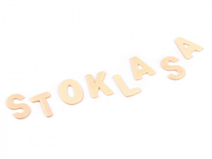 Dřevěná písmena v krabici