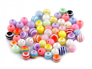 Plastové korálky s proužkem Ø6 mm