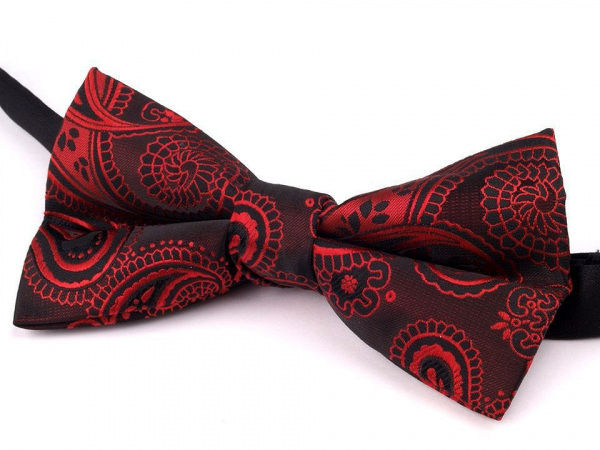 Saténový motýlek se vzorkem paisley