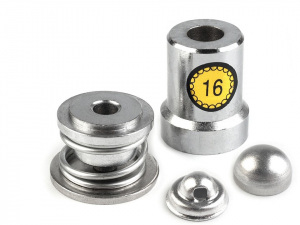 Knoflík na potahování celokovový velikost 16"