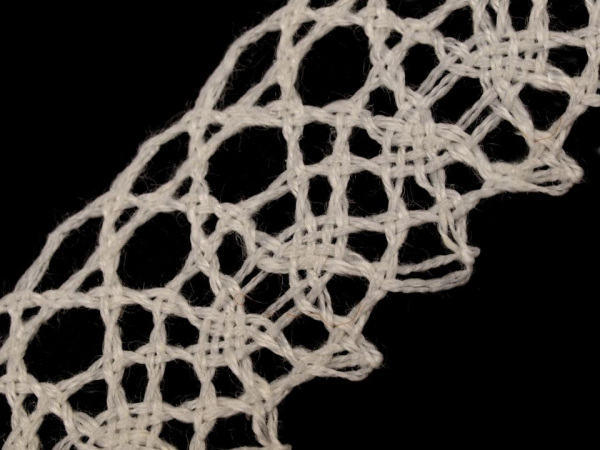 Lněná krajka šíře 19 mm paličkovaná