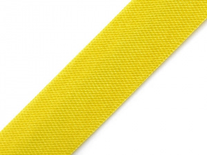 Šikmý proužek saténový šíře 15 mm zažehlený