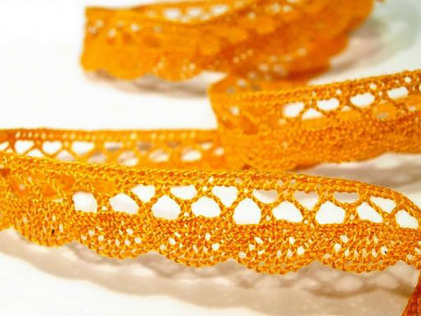 Bavlněná krajka paličkovaná šíře 18 mm