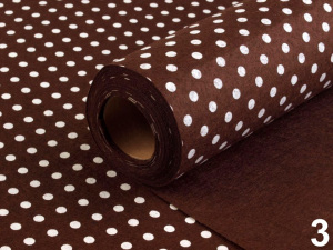 Plsť / filc šíře 41 cm s puntíky