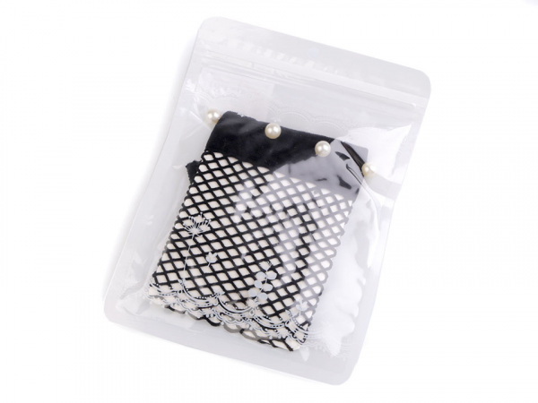 Síťované ponožky s perlami