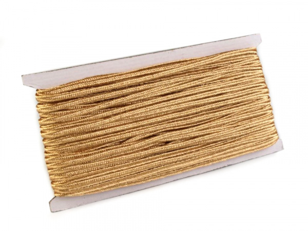 Sutaška šíře 3 mm s lurexem