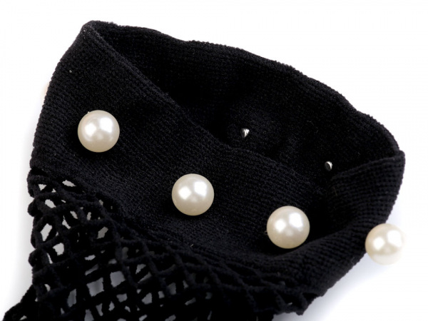 Síťované ponožky s perlami