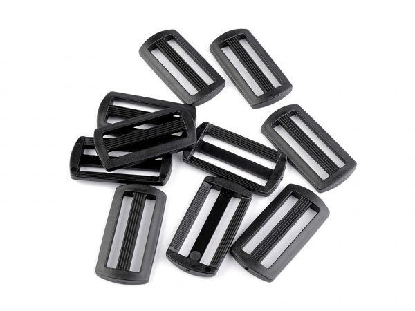 Průvlek šíře 40 mm černý